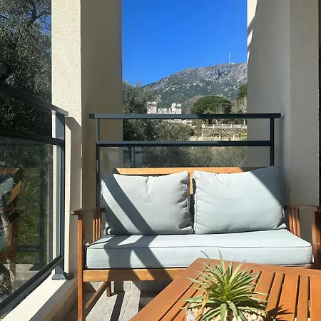 Vue Panoramique Montagne Lägenhet *