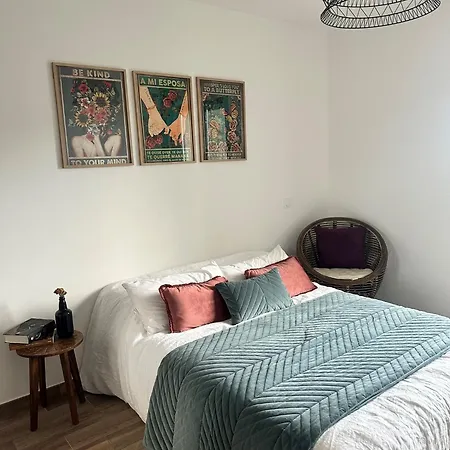 Vue Panoramique Montagne Lägenhet *